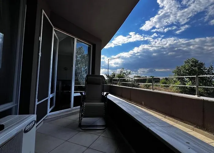 For Rent In Sunny Beach/ *